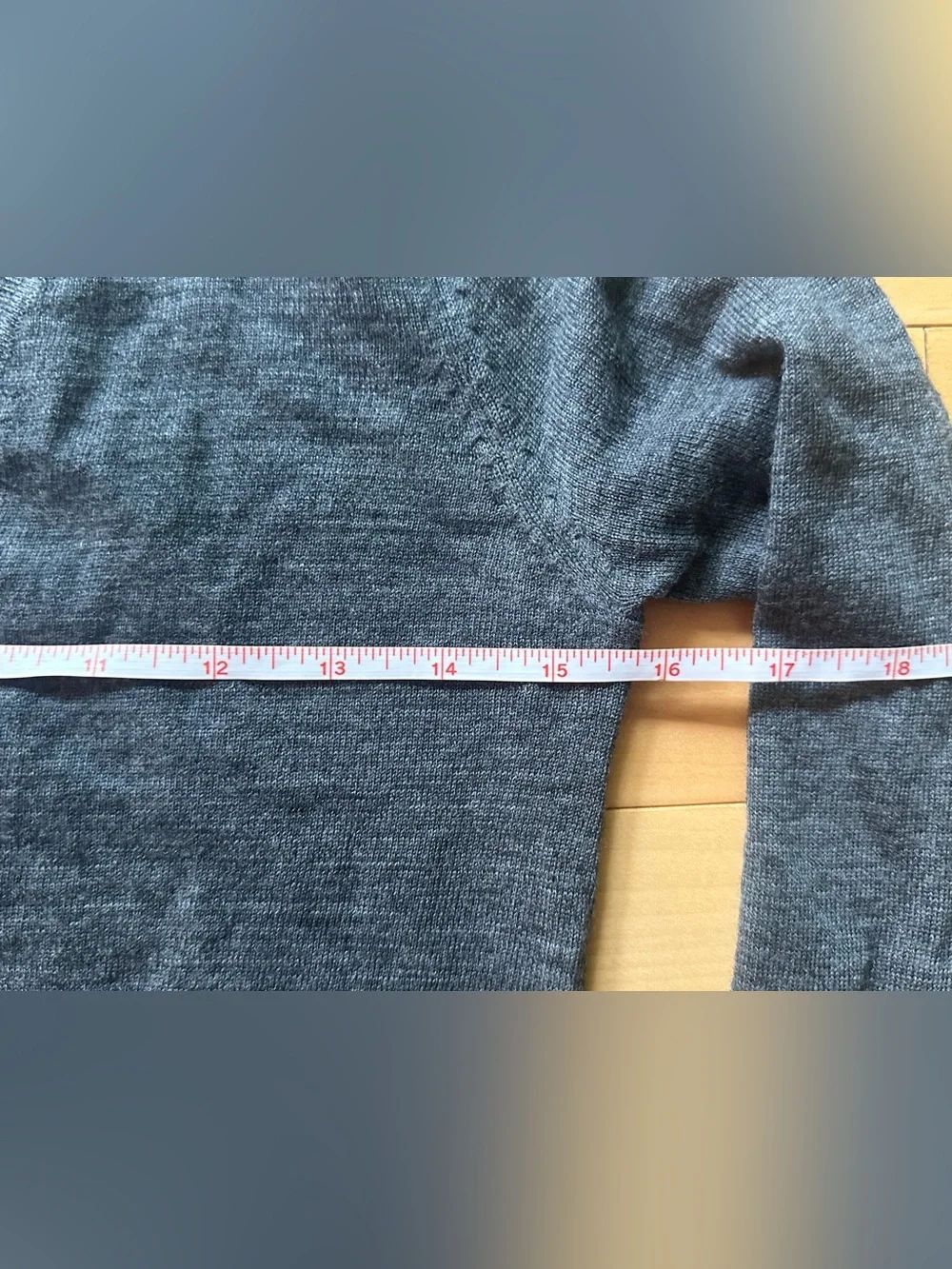 BCBGMaxAzria • 100% merino wool • v-neck sweater • charcoal gray • small